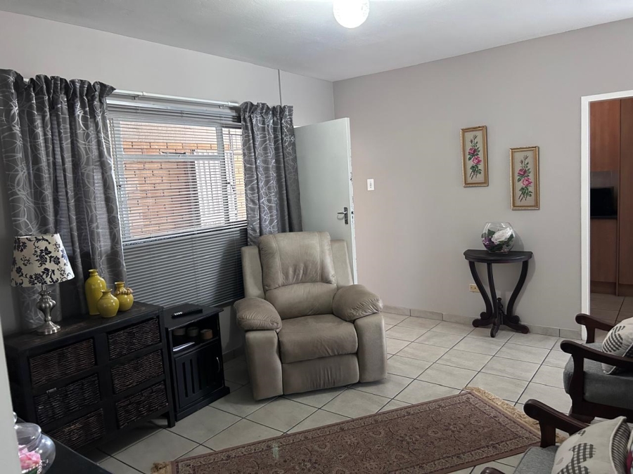 2 Bedroom Property for Sale in Baillie Park North West